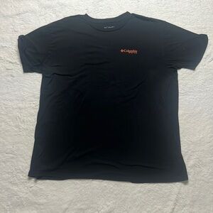 MEN’S Columbia pfg black tee